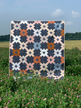 Load image into Gallery viewer, Clover Fields Quilt Pattern Paper